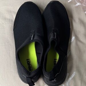 AND1 Men's Black Water Shoes